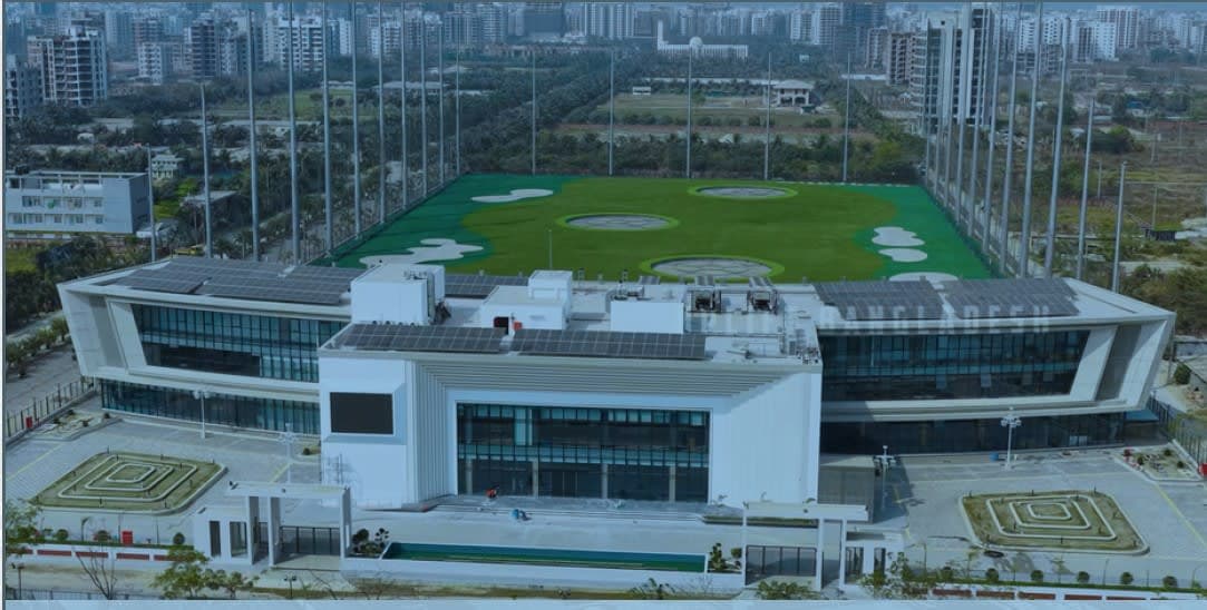 Bashundhara Golf House — a premium destination offering an elegant environment, refined hospitality, and a sophisticated golfing experience in the heart of Bashundhara Residential Area.